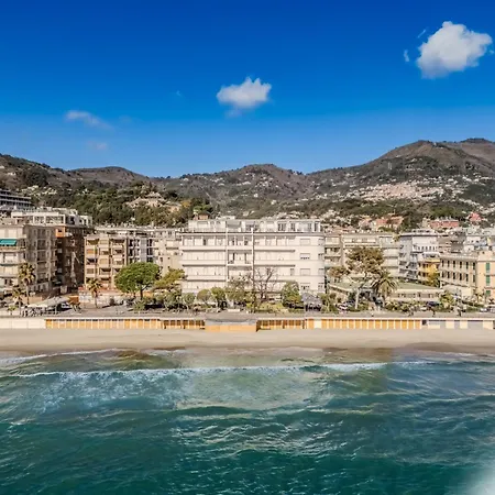 Hotel Hotiday Collection - Mediterranee 4*