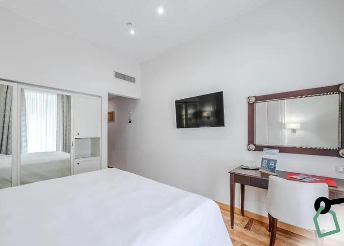 Hotiday Collection - Mediterranee Hotel 4*