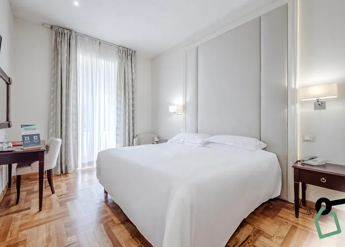 Hotiday Collection - Mediterranee Hotel 4*