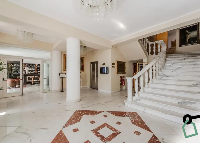 Hotiday Collection - Mediterranee Hotel 4*