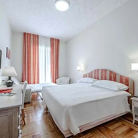 Hotiday Collection - Mediterranee Hotel 4*