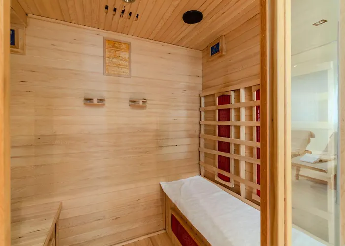 Hotiday Collection - Mediterranee Ξενοδοχείο