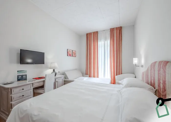 Hotiday Collection - Mediterranee 酒店